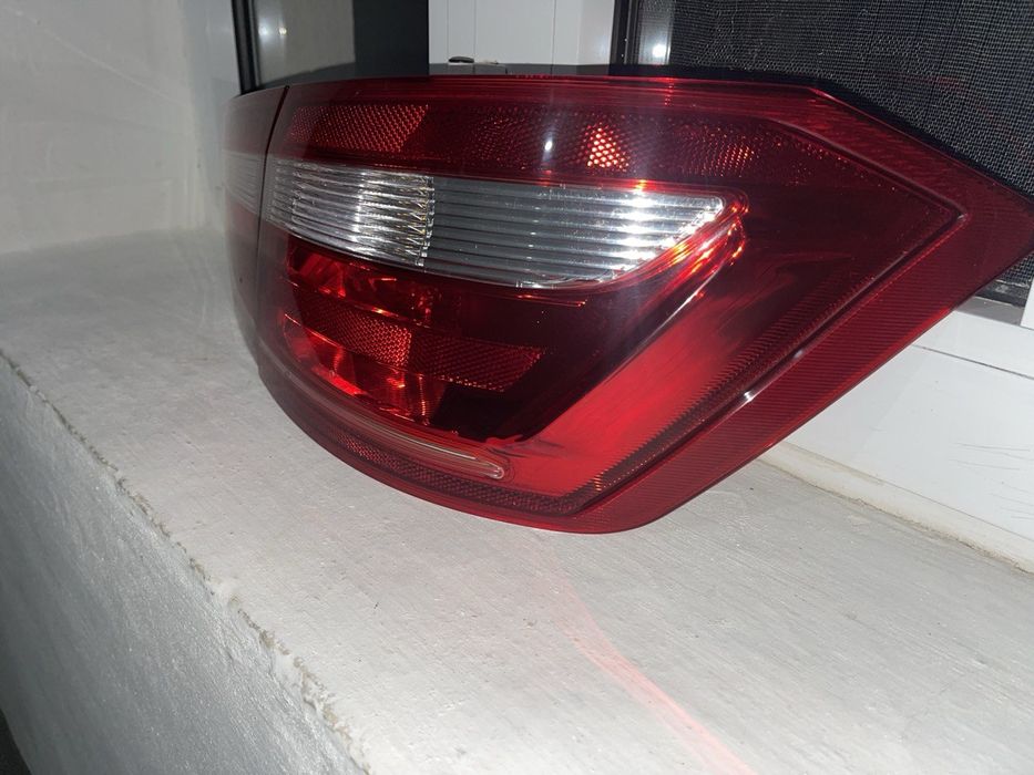 Лада веста задний стоп
Комплект
РОДНОЙ ЗАВОДСКОЙ 
Б/У 1 - год эксплуат