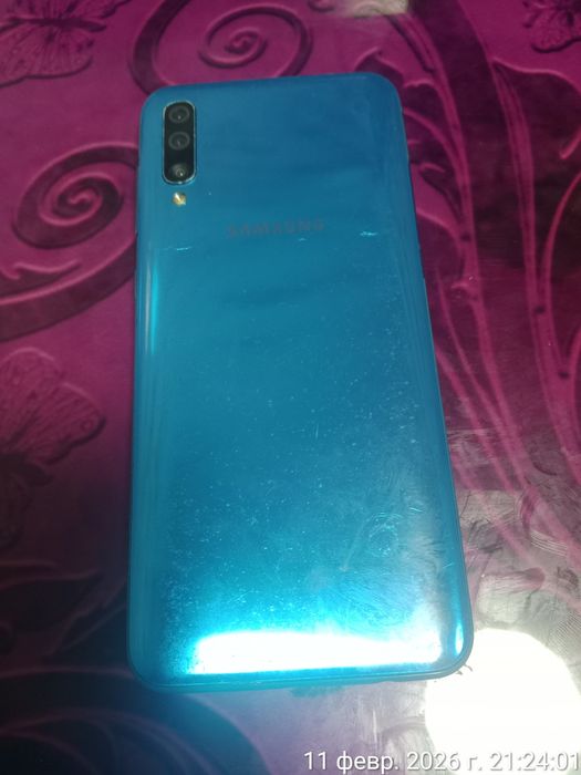 Продам Samsung A50