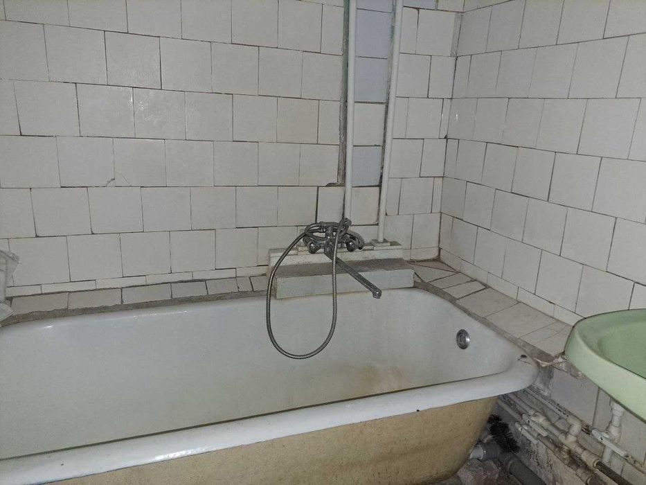 чиланзар 1  3/3/4, балкон 2-7 и 1-3, высокопотолочка,88м2