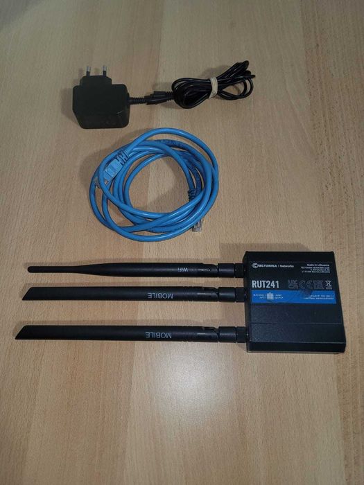 Router IP Teltonika RUT241, 4G/LTE, WiFi, Ethernet, SIM