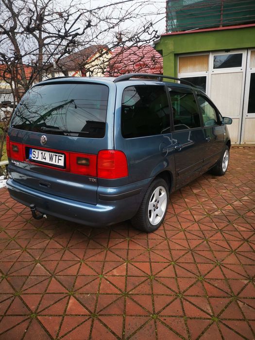 De vanzare vw sharan 1.9 tdi