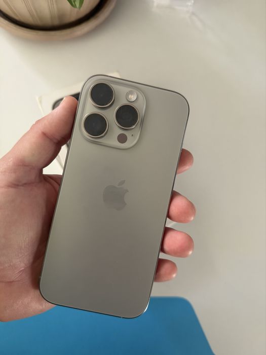 Iphone 16 pro. Айфон 16 pro