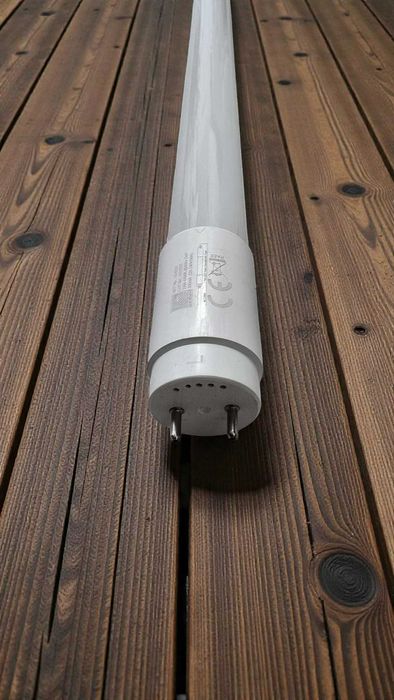 Tub LED Lumen 24W, 4000K, 2500lm, 150 cm – stare foarte buna