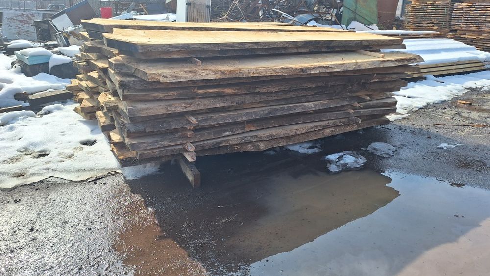 Дъбов материал сух 2.70 на 5,6 см