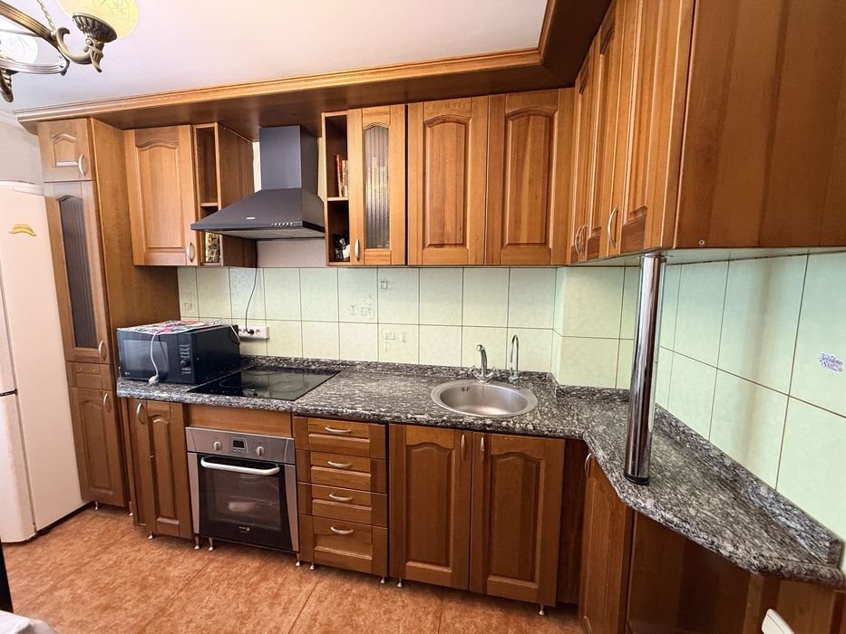 Продам кухонный гарнитур