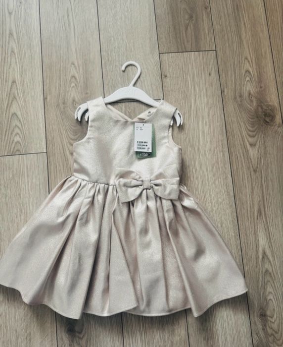 rochita de ocazie h&m 98(2/3 ani)