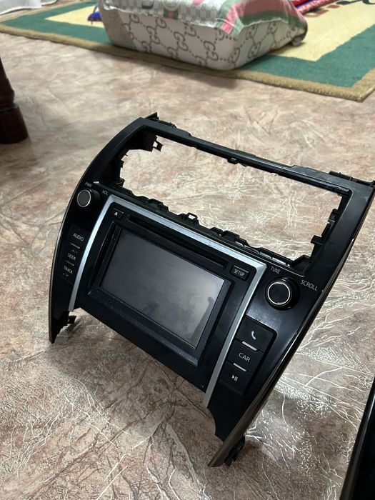 Экран камри 50 se