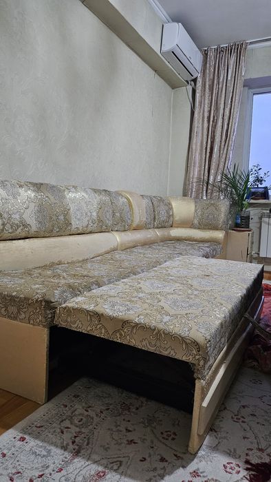 Диван б/у 15.000