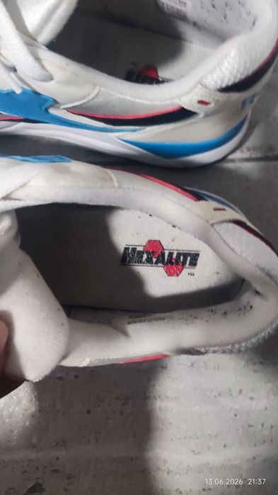 Reebok "Hexalite"
