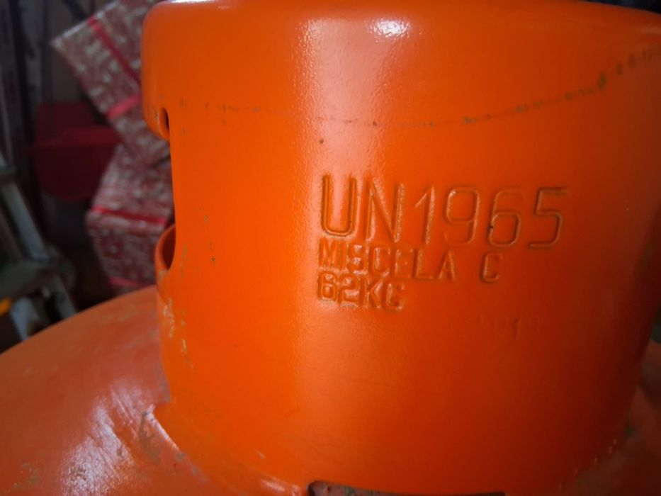 Vând butelie cu cap italian