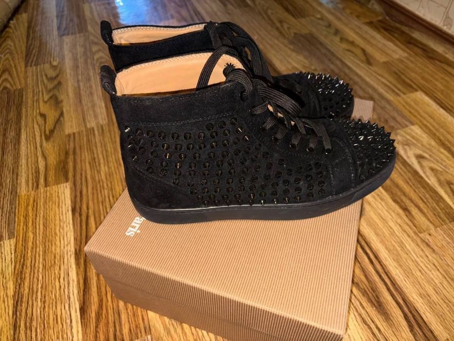 Christian louboutin spike обменяю на другую обувь