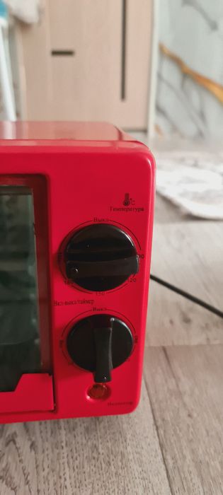 Чудо печь новая почти
