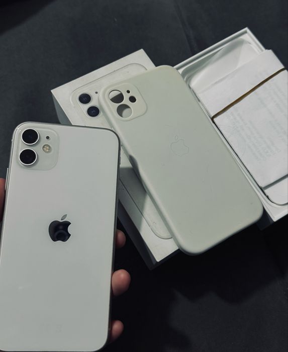 Продам iPhone 11 64 GB