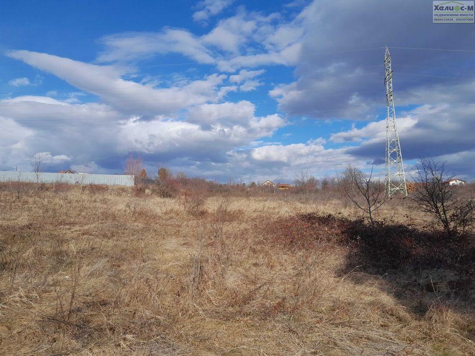 Парцел зад бензиностанция "ПЕТРОЛ", вилна зона "ПАРТА", гр.Монтана