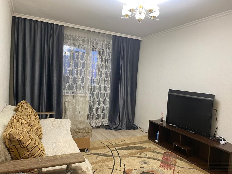 Сдам 2-х комнатную квартиру посуточно,почасово в центре города.