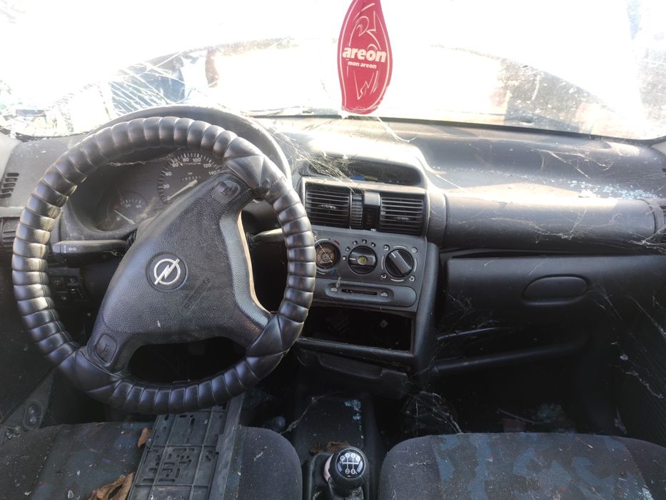 Опел Корса б/Opel Corsa b 1.0 54к.с на части