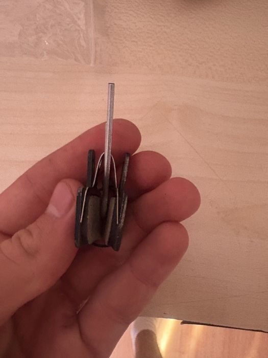 Накладки за електрическа тротинетка и колело