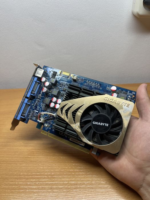 Видеокарта 9500Gt 1gb