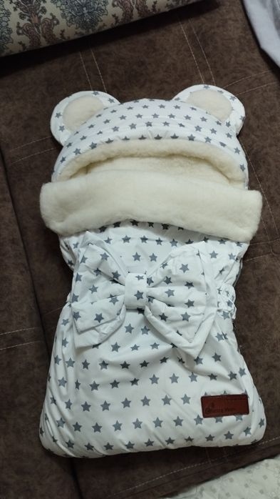 Продам конверт на выписку , зима.