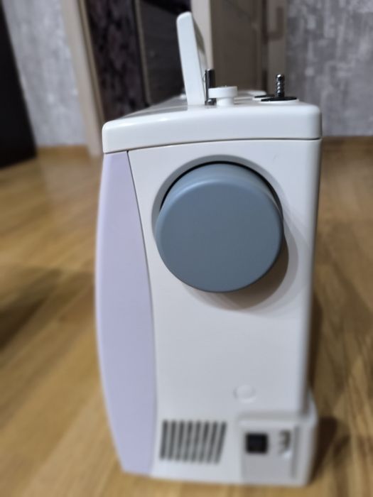 Швейная машинка JANOME 423S