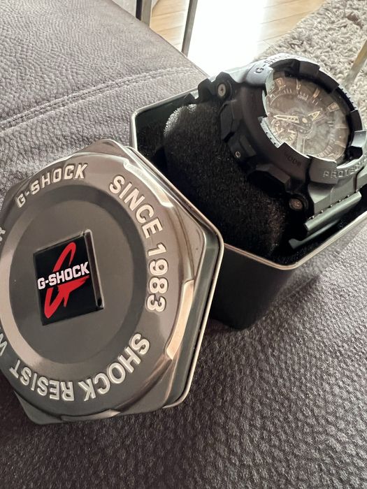 G-Shock часовник