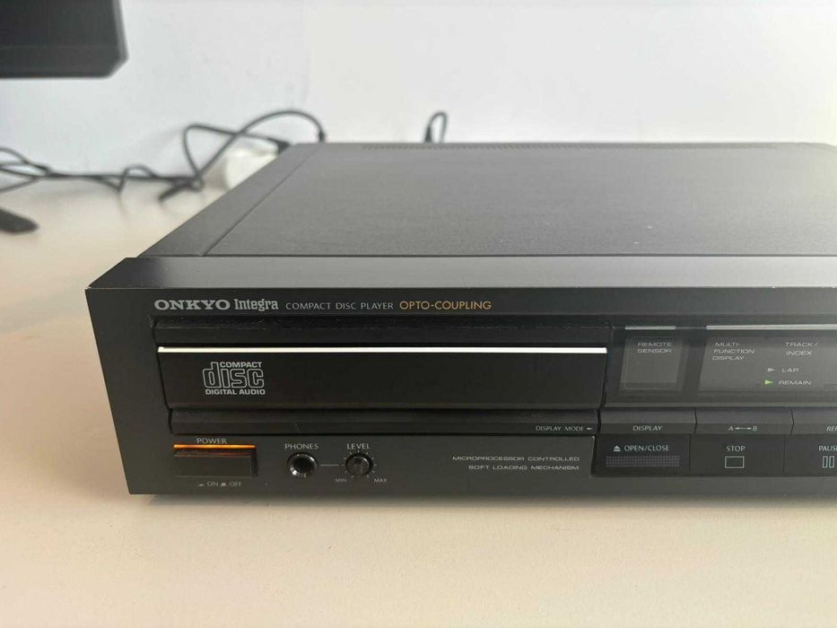 CD  Player Onkyo DX-3200