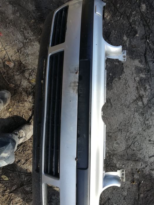 Предна броня за голф 4 и ауди а3. Фарове за голф4