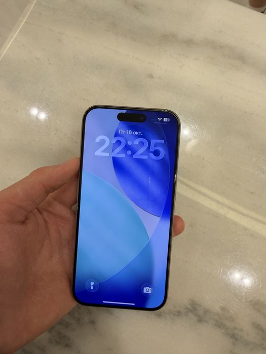iphone 15 pro.