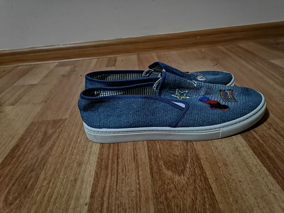 Женская обувь...