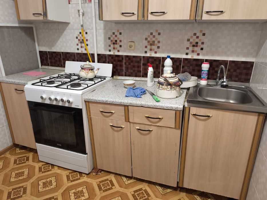 Кухонный мебель б/у