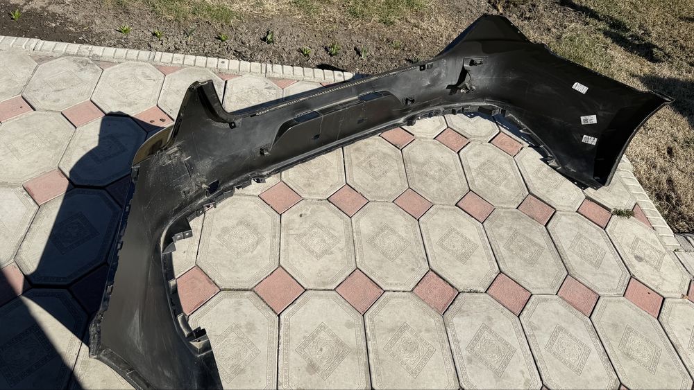 Бампер автомашины kia k8