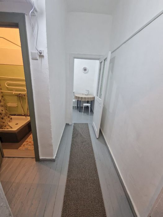 Сдам помесячно квартиру