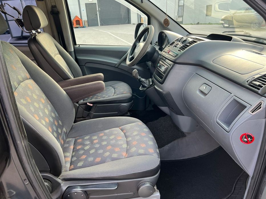 Mercedes Vito 111 CDI Mixt 5 Locuri + Marfă