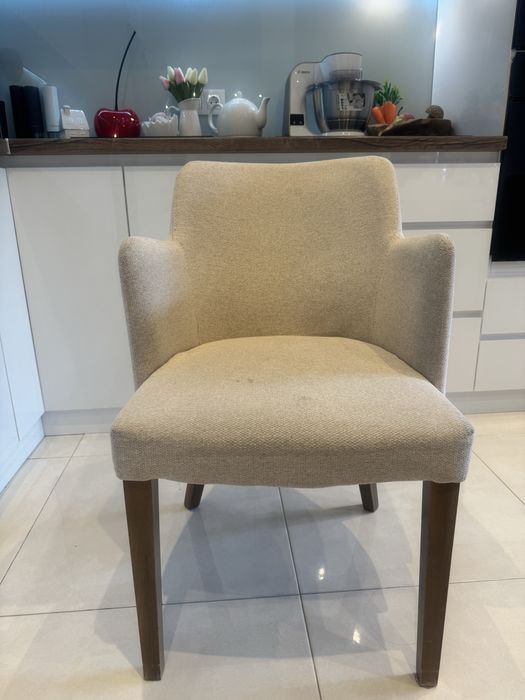 Стол тип кресло