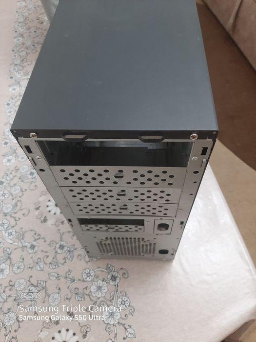 Продаётся корпус  самовывоз