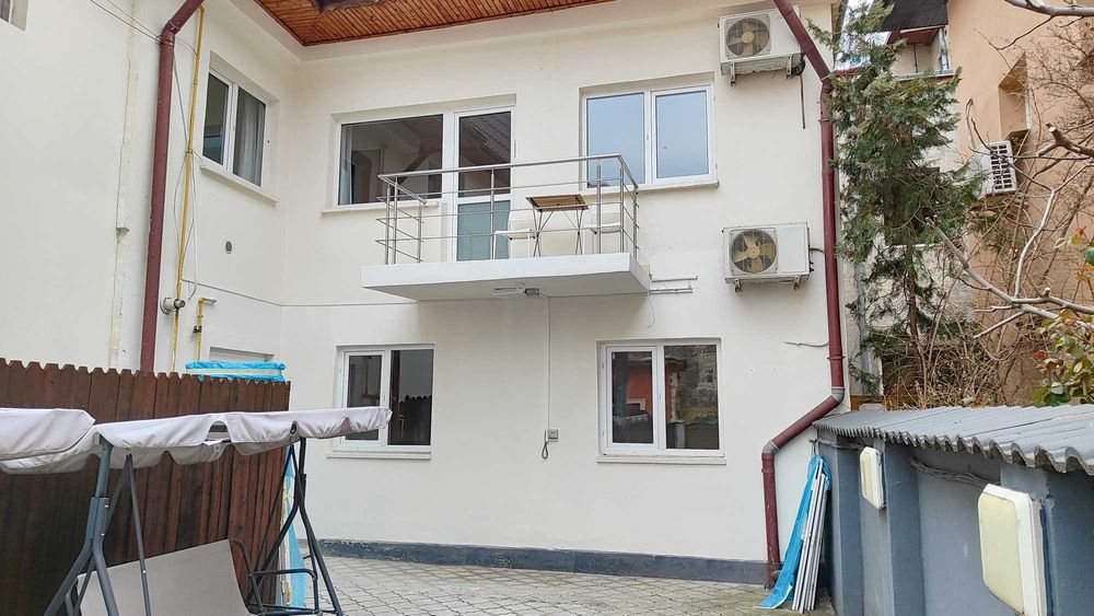 Inchiriez vila Piata Alba Iulia - Mall Vitan. 190mp utili