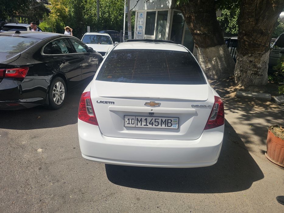 Продаётся жентра автомат 2020 год.