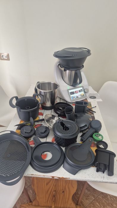 Thermomix bimbi 2025 folosit foarte puțin