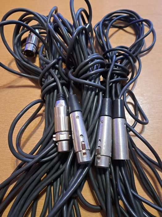 Продавам микрофонни каби