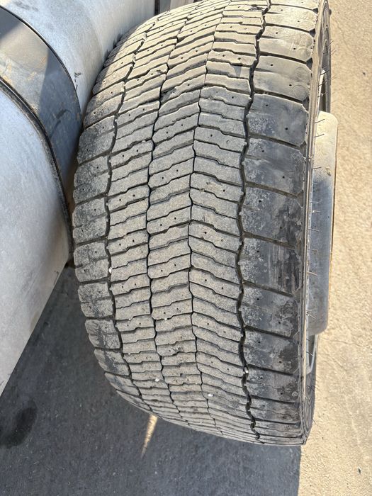 Гуми 315/45/22.5 Michelin за Мега