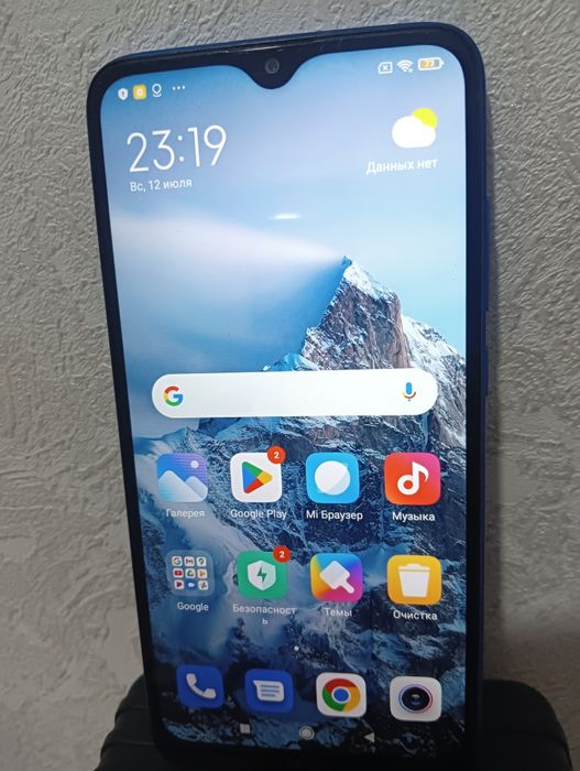 Продам телефон  Редми 8 А ..