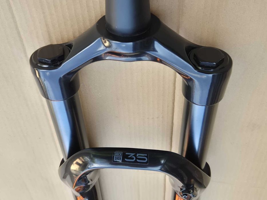 Furca Rockshox 35 Silver Coil (FS-35S-TK-A1), 29inch, 130mm in conditie noua