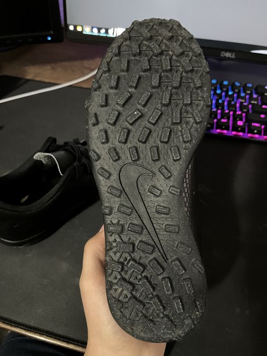 Ghete Fotbal Nike Mercurial - marimea 37,5