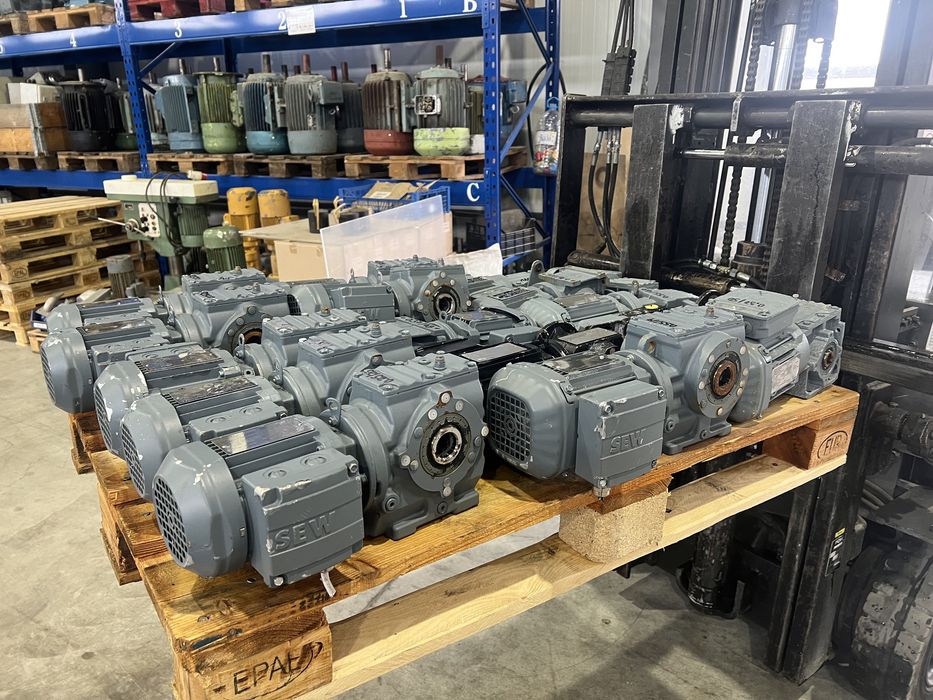 Мотор-редуктори SEW 0.18 0.25 kW