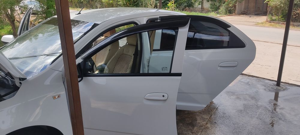 Moshina yuz  foiz ediyal xolatda