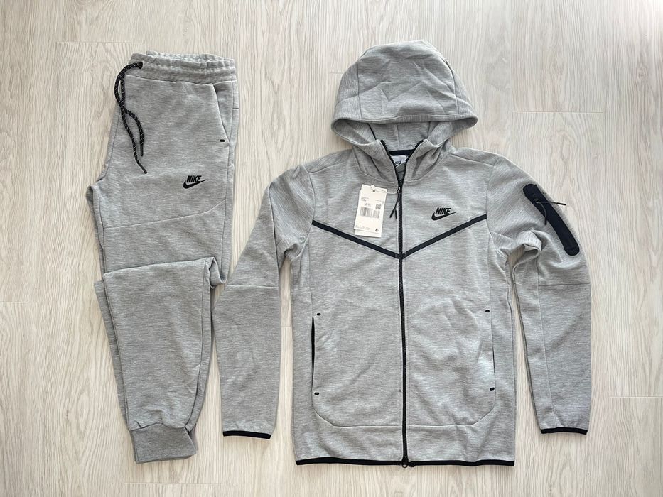 Nike Tech  Unisex  |  %100 Bumbac NOU