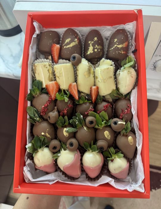 клубника в шоколаде