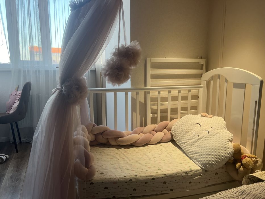 Продам детскую кровать маятник