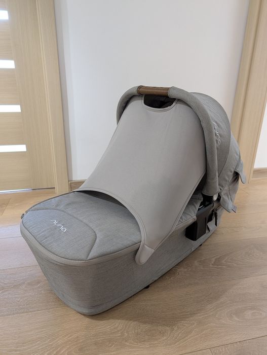 Cărucior Nuna TRIV Next cu landou