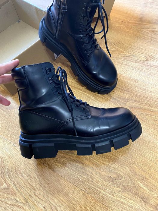 Мъжки ботуши Zara, размер 42, но са подходящи и за 43-44 | като нови